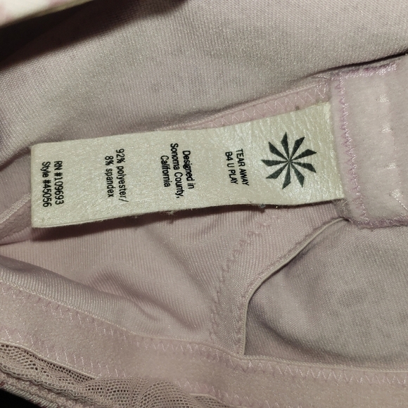 Athleta | Tank Top with Underwire Sports Bra - Picture 2 of 4